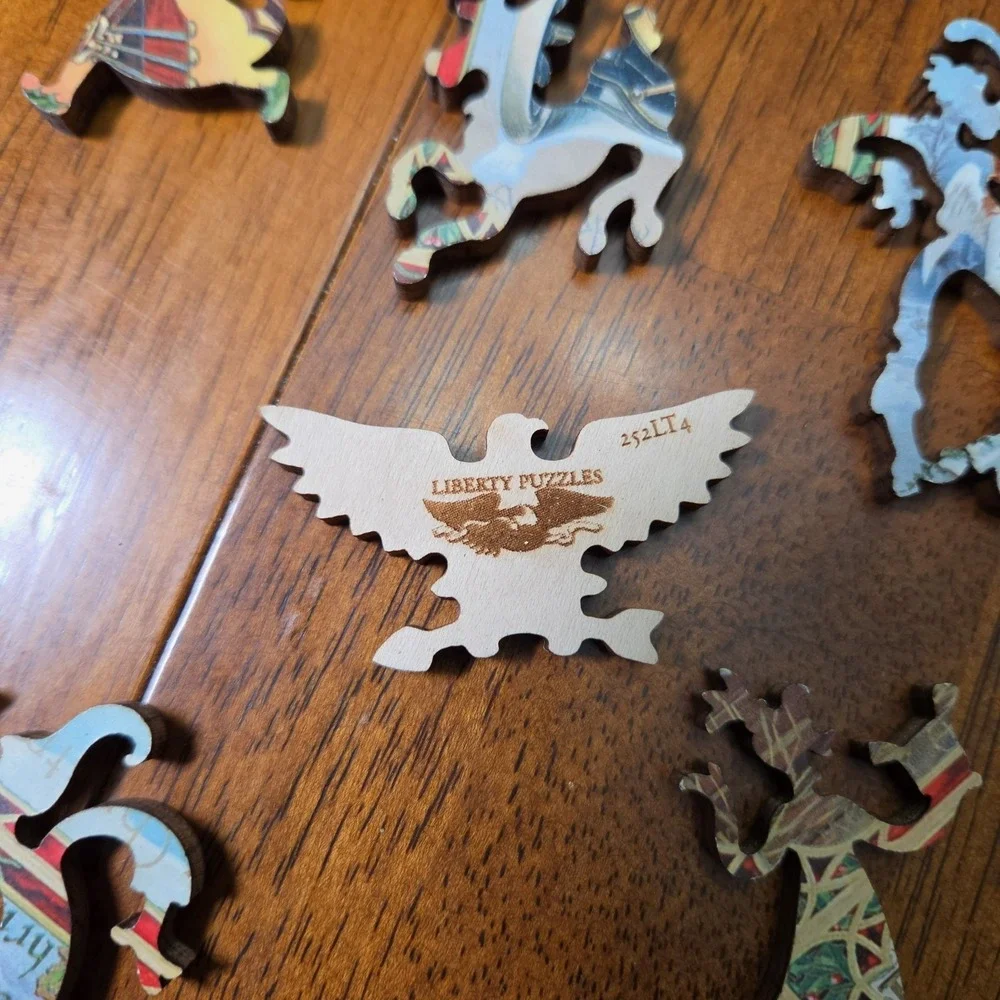 Liberty Puzzles Yuletide Memories Wooden Jigsaw 690 Pieces Christmas Holiday
